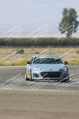 media/Sep-14-2025-Speed Ventures (Sun) [[b2951cd086]]/Green/Session 2 (Grapevine)/
